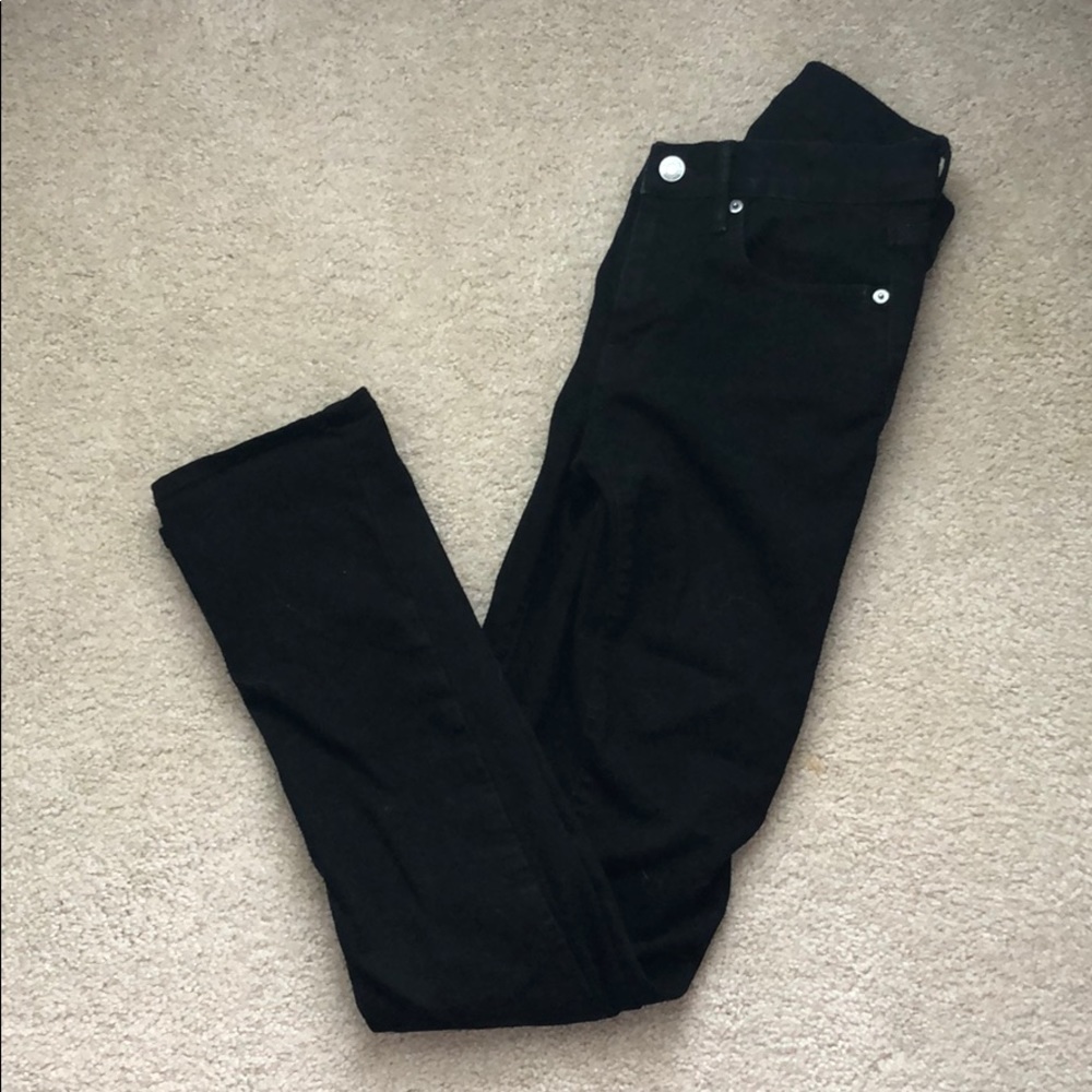 EUC GAP black straight denim.